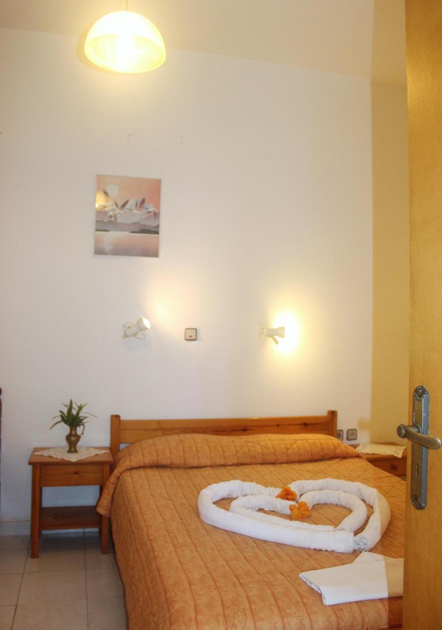 Maria'S Apartments Kalyves Extérieur photo